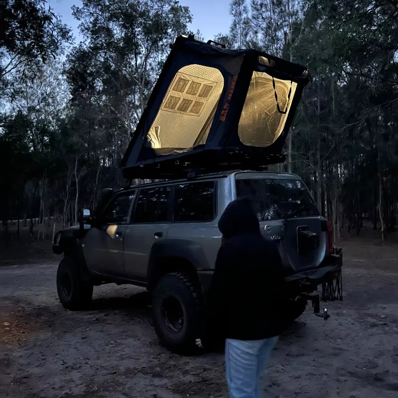 Tenda da tetto fuoristrada con - Roof Tent Hardshell Aluminum recensione e prezzo